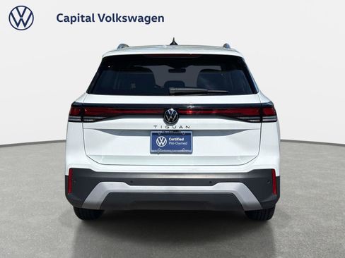 Certified 2025 Volkswagen Tiguan S FWD image 6