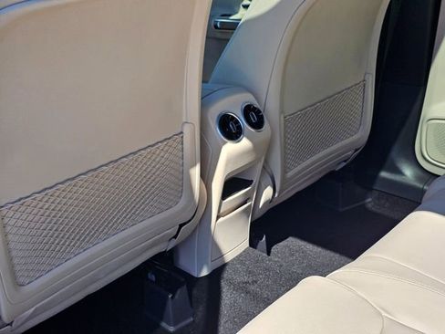 New 2026 Mercedes-Benz GLB 250 4MATIC image 23