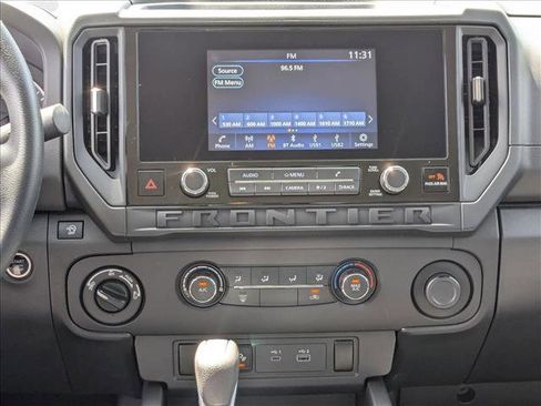 New 2025 Nissan Frontier S image 12