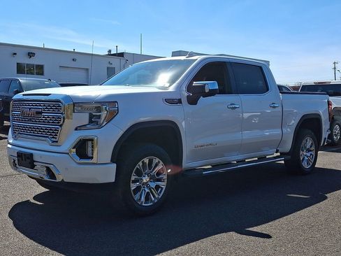 Certified 2019 GMC Sierra 1500 Denali w/ Technology Package image 3