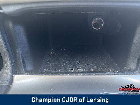 Used 2012 Jeep Grand Cherokee Laredo image 33