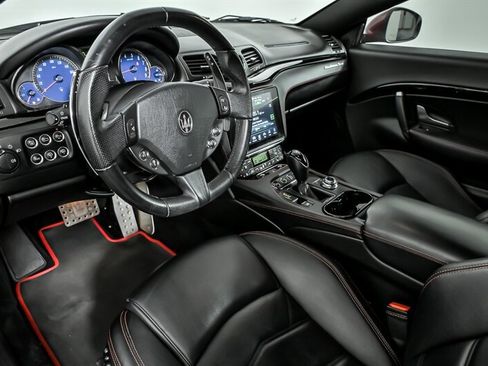 Used 2018 Maserati GranTurismo Sport RWD image 14