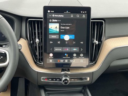 New 2026 Volvo XC60 B5 Core w/ Climate Package image 15