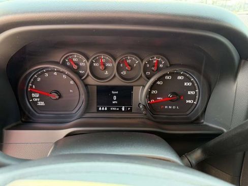 Certified 2024 Chevrolet Silverado 1500 Custom image 13