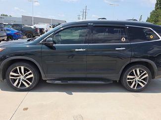 Used 2016 Honda Pilot Touring video 2