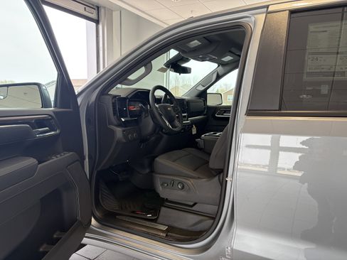 New 2026 Chevrolet Silverado 1500 LT AWD/4WD image 10
