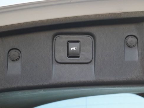 Used 2024 Nissan Murano Platinum w/ Cargo Package image 45