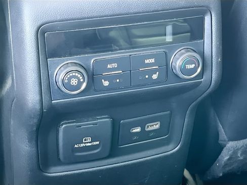Used 2020 GMC Acadia Denali FWD image 27