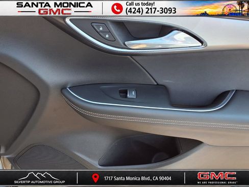 Certified 2025 Buick Envision Sport Touring AWD/4WD image 25