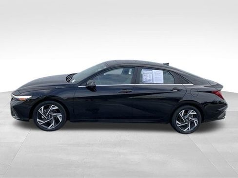 Used 2024 Hyundai Elantra Limited FWD image 36