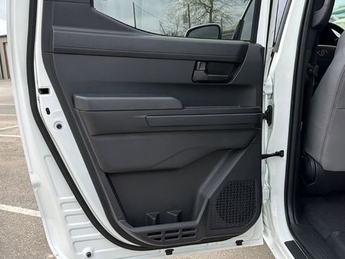 Certified 2026 Toyota Tacoma SR5 image 33