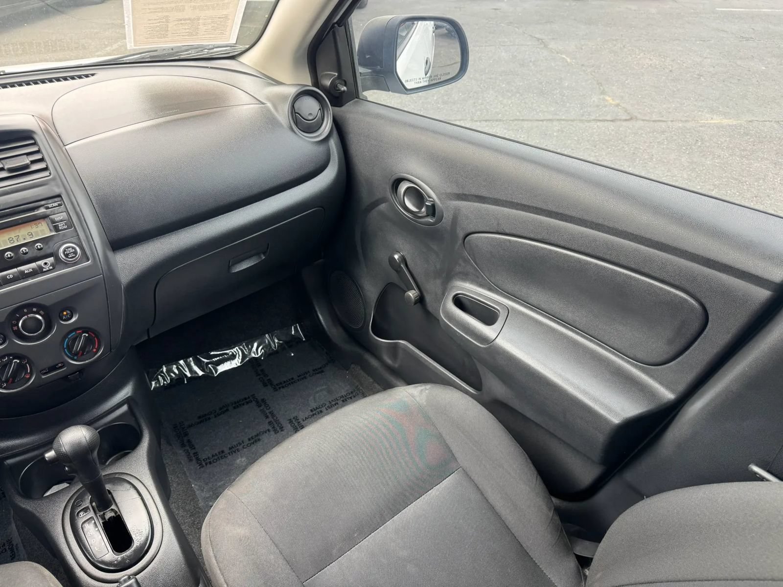 Used 2015 Nissan Versa S Plus FWD image 26