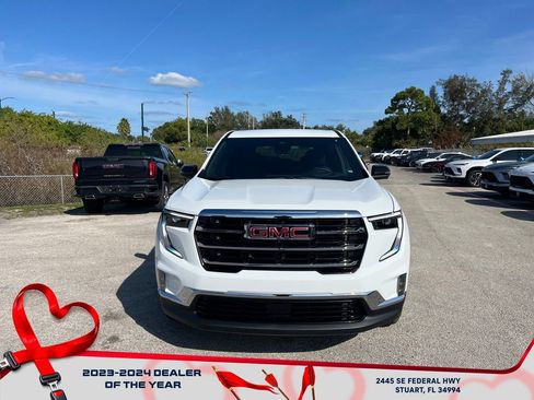 New 2026 GMC Acadia Elevation w/ Elevation Premium Package image 3