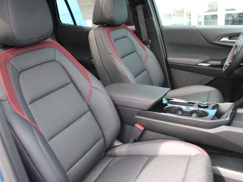 New 2026 Chevrolet Equinox RS image 16