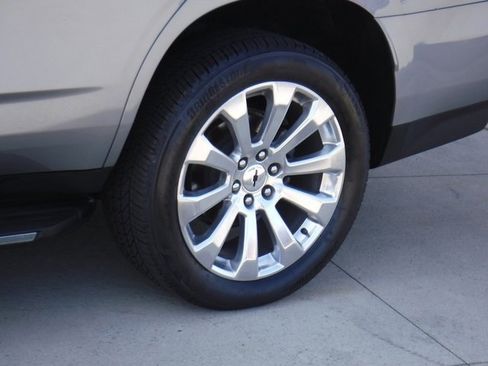 Used 2023 Chevrolet Tahoe Premier image 4