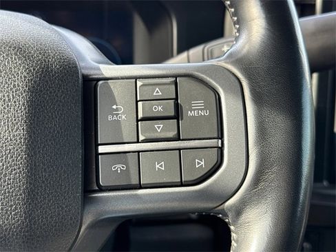 Used 2023 Ford F250 Lariat w/ Chrome Package image 27