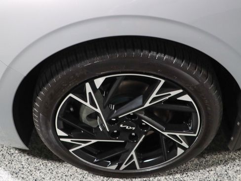 Used 2025 Kia K5 GT-Line image 11