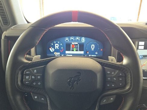 Used 2022 Ford Bronco Raptor image 31