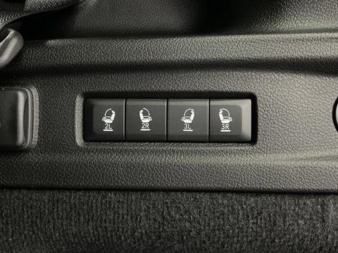 New 2025 Jeep Grand Cherokee L Overland w/ Advanced Protech Group III image 17