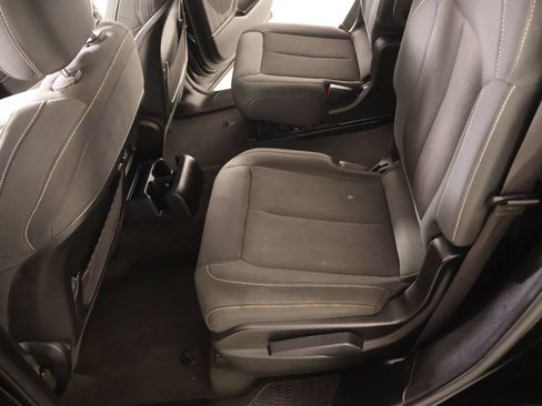 Used 2023 Jeep Grand Cherokee L Laredo AWD/4WD image 11