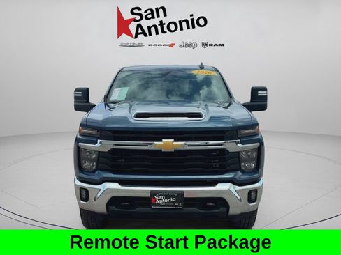 Used 2026 Chevrolet Silverado 2500 LT AWD/4WD image 3