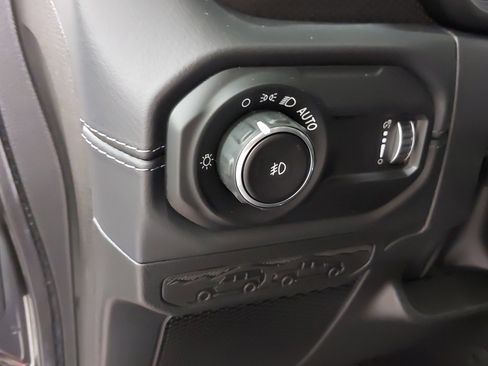 New 2025 Jeep Wrangler Unlimited Rubicon w/ XTREMEE 35" Tire Package image 23