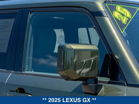 Used 2025 Lexus GX 550 w/ Accessory Package (Z1) AWD/4WD image 12