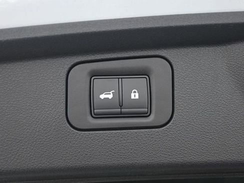 New 2026 INFINITI QX80 Luxe image 33