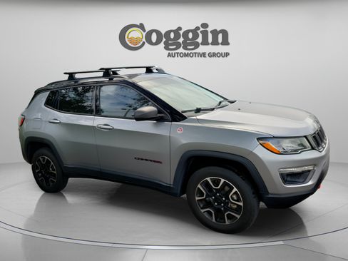 Used 2021 Jeep Compass Trailhawk AWD/4WD image 4