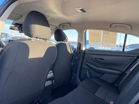 Certified 2025 Nissan Sentra SV image 32