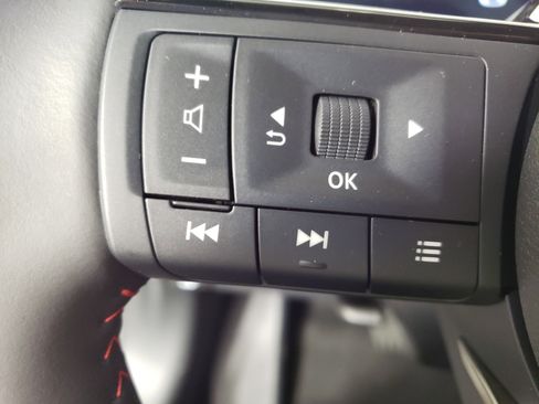 New 2026 Nissan Kicks SR w/ Cold Weather Package image 18