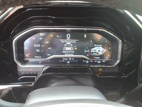 Used 2024 GMC Sierra 1500 Elevation AWD/4WD image 16