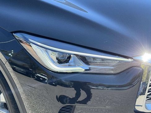 Used 2023 INFINITI QX50 Luxe AWD/4WD image 9