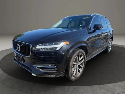 Used 2019 Volvo XC90 T5 Momentum