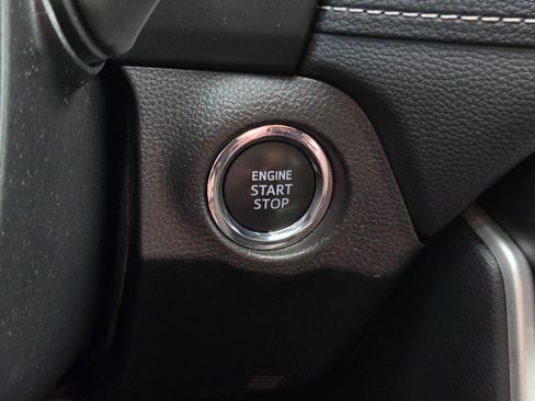 Certified 2025 Toyota RAV4 XLE AWD/4WD image 18