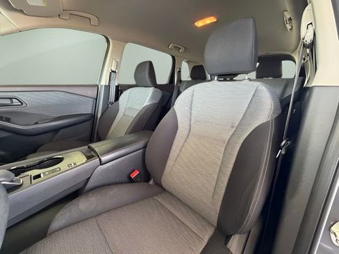 Used 2021 Nissan Rogue S FWD image 25