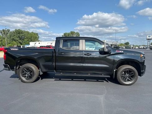 Used 2021 Chevrolet Silverado 1500 LT Trail Boss w/ Convenience Package II AWD/4WD image 6