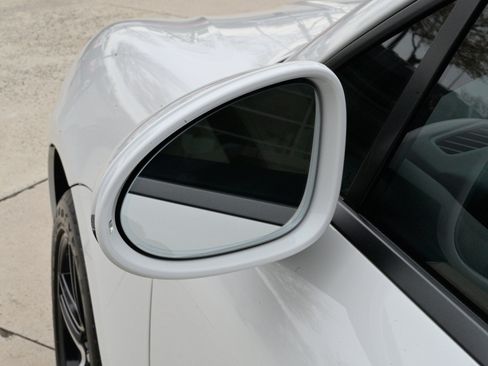 Used 2020 Porsche Macan image 14