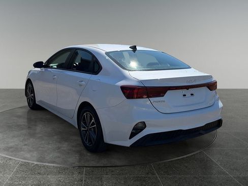 Used 2023 Kia Forte LXS FWD image 7