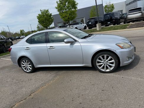 Used 2009 Lexus IS 250 AWD image 4