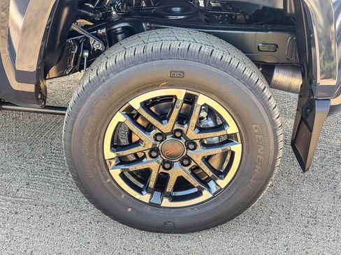 New 2026 Toyota Tacoma TRD Sport RWD image 12