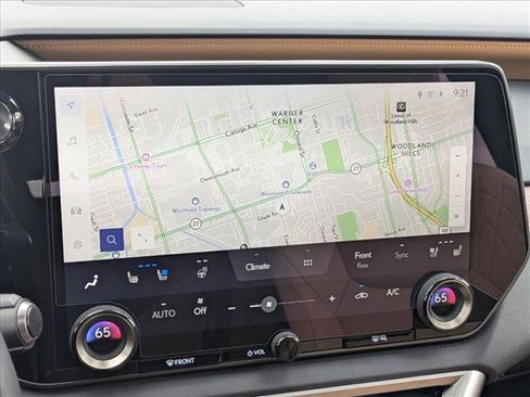Used 2025 Lexus RX 350 Premium w/ Accessory Package (Z1) FWD image 12