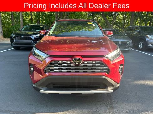 Used 2022 Toyota RAV4 Limited FWD image 10