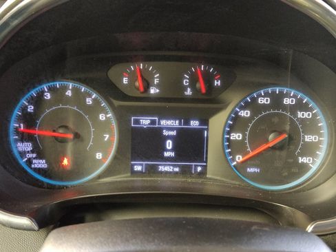Used 2020 Chevrolet Malibu LT FWD image 23