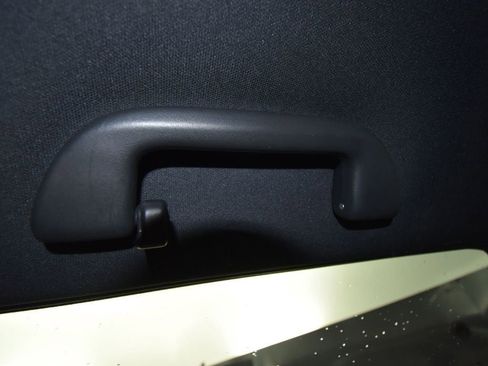 Used 2022 Honda Pilot Sport image 32