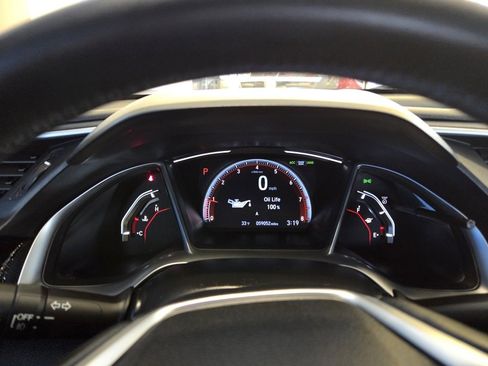 Used 2020 Honda Civic Sport image 31