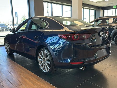 Used 2025 MAZDA MAZDA3 s image 5