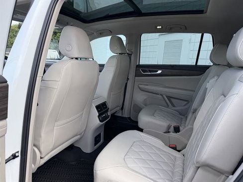 New 2026 Volkswagen Atlas SEL Premium R-Line image 19