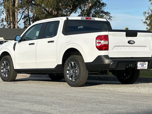 New 2025 Ford Maverick XLT image 3