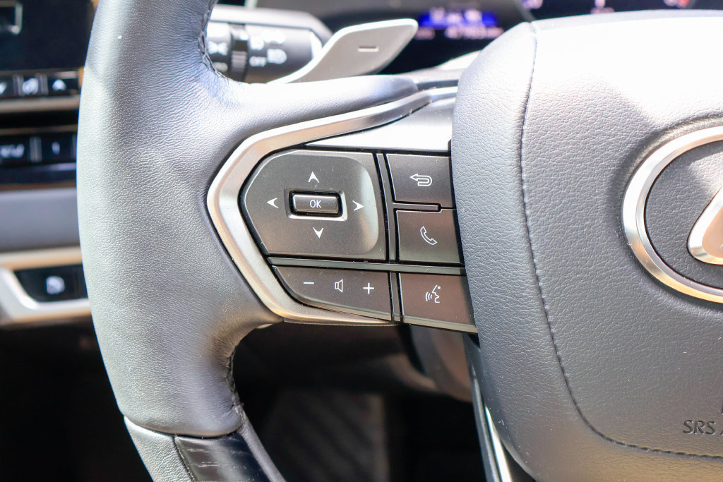 Used 2024 Lexus RX 350 Premium w/ Accessory Package (Z1) FWD image 15